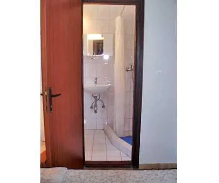 Rooms Violanda * Μεντουλίν