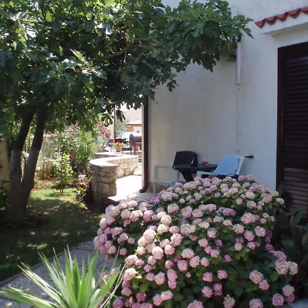 Gasthof Rooms Violanda